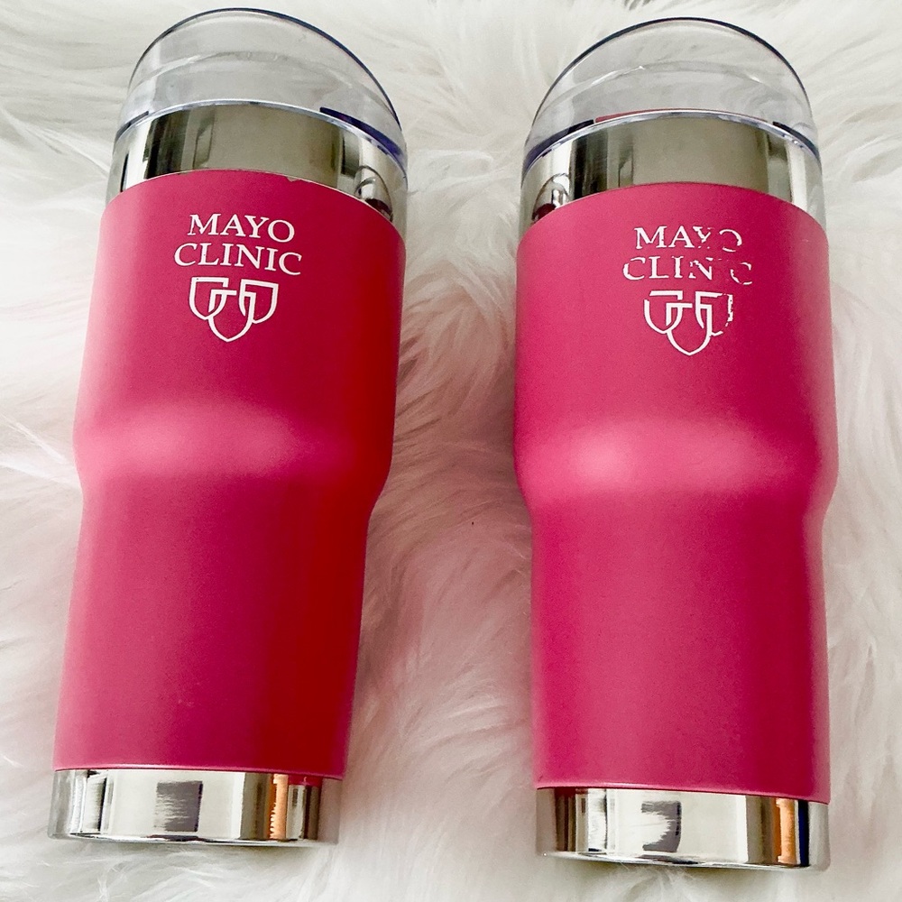 2 HOT PINK GIANT 32 OUNCE Mayo Clinic TRAVEL MUGS/TUMBLERS/HOT & COLD